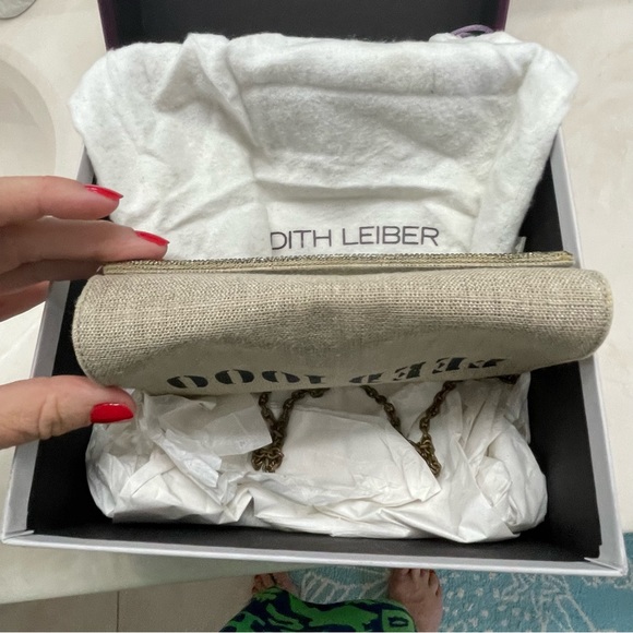 COPY - Judith Leiber/Feed -evening bag. Made for - Picture 8 of 14